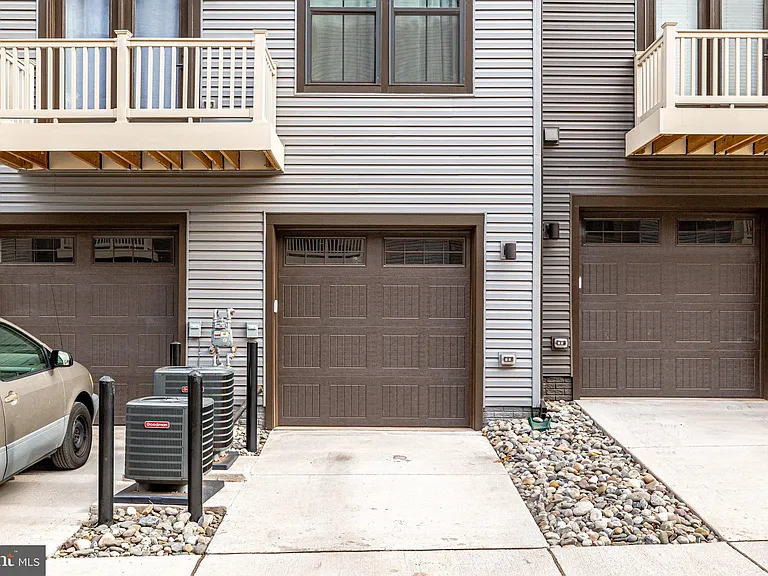 2753 Velocity Rd #32B — Photo 33