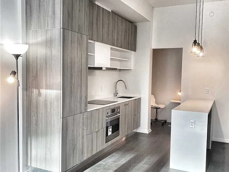 8 Hillsdale Ave E #1037 — Photo 8