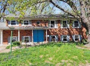 2245 Spoonwood Ln, Florissant, MO 63033