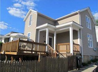 305 6th St, Irwin, PA 15642