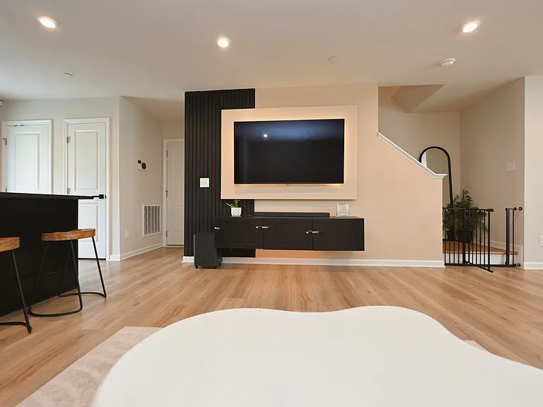 1119 Bethel Ridge Dr — Photo 8