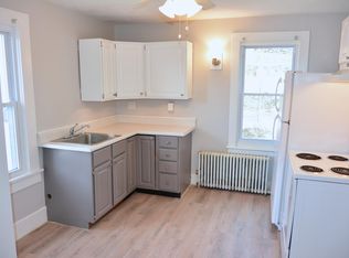 5 Treadway Ave FL 2ND, Norwich, CT 06360