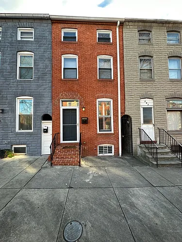 305 S Ann St Photo 1