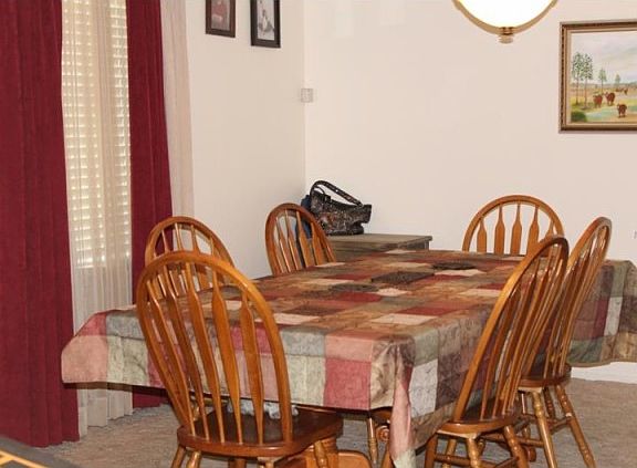 3rd image of 975 Bearcreek Dr