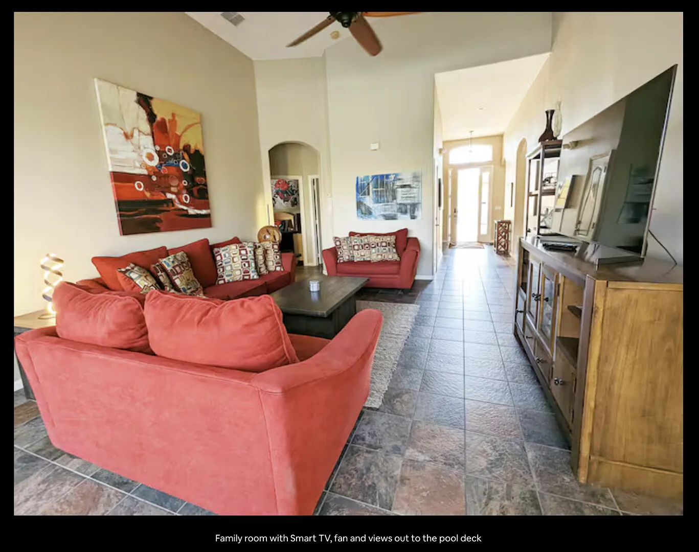 Lovely 4 Bedroom, Pool Home, Game Room, Disney 8 miles — Photo 2
