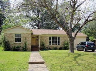 1206 S Azalea Dr, Tyler, TX 75701