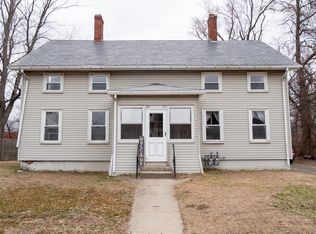 57-59 Ferry St, Easthampton, MA 01027