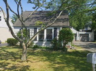 266 Riverside Dr N, Brick, NJ 08724