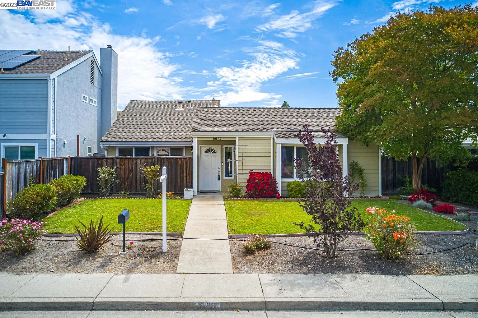 10126 Colima Ave photo 1