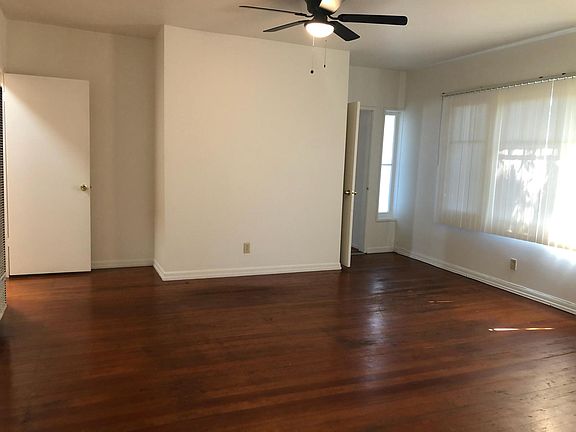 4th image of 608 N Marengo Ave APT 4
