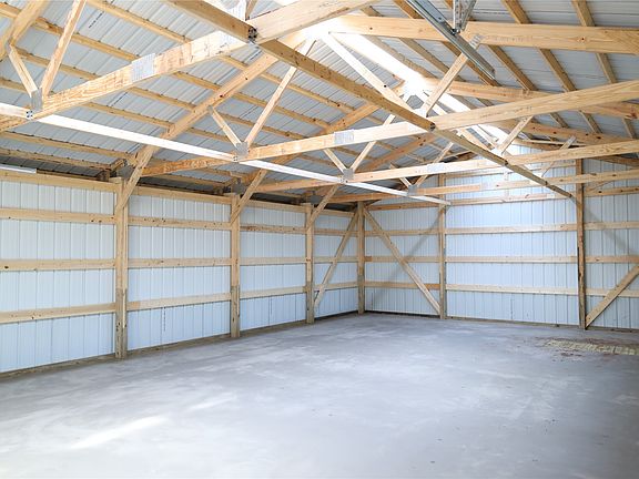 5th image of 28090 Skylight Way