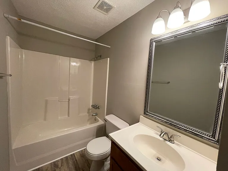 2019 Rath St — Photo 19