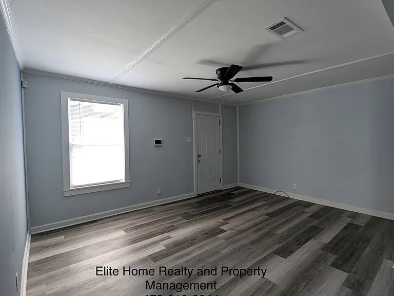 1153 Auburn Dr — Photo 14