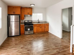 1722 S New England St #1/2, Los Angeles, CA 90006