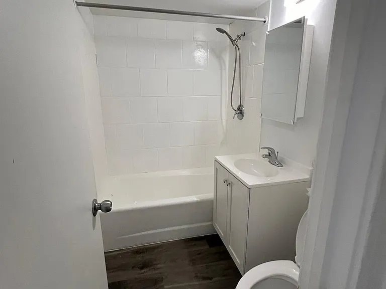 18801 Loretto Ln — Photo 29