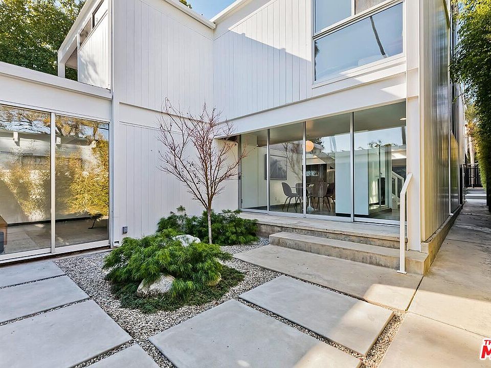 yuページ 12221 Dorothy St, Los Angeles, CA 90049 | Zillow
