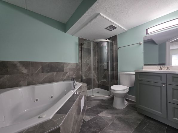 1121 84th Ave N APT A