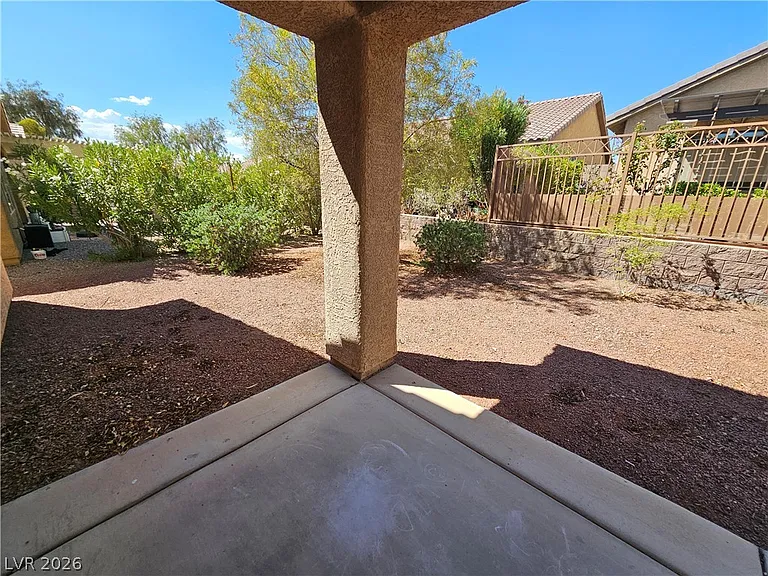 5958 Saddle Horse Ave — Photo 21