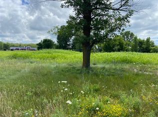 2350 Dickinson Rd, De Pere, WI 54115