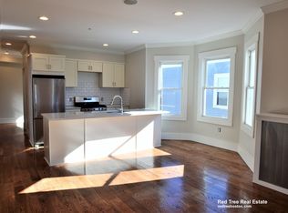 3916 Washington St #11, Roslindale, MA 02131