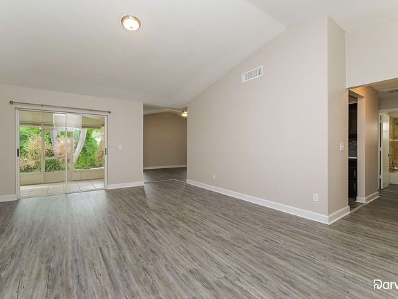 5th image of 2260 Cypress Point Dr W