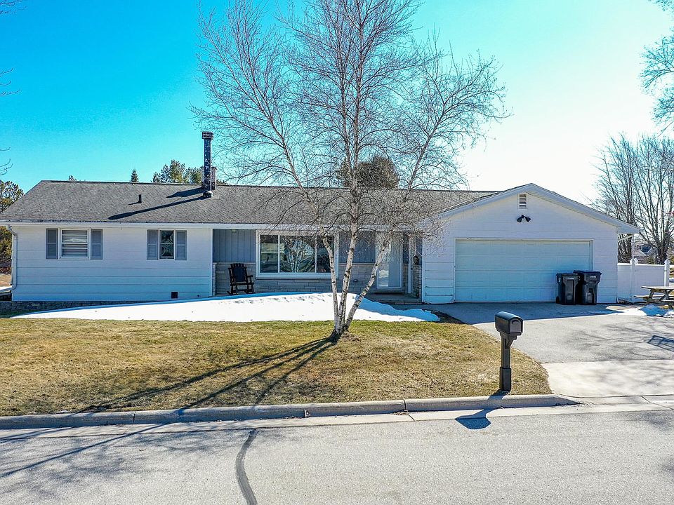 304 Arlington Ave, Algoma, WI 54201 Zillow