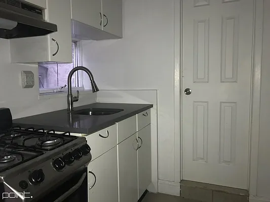 Rented by Point NYC | media 21