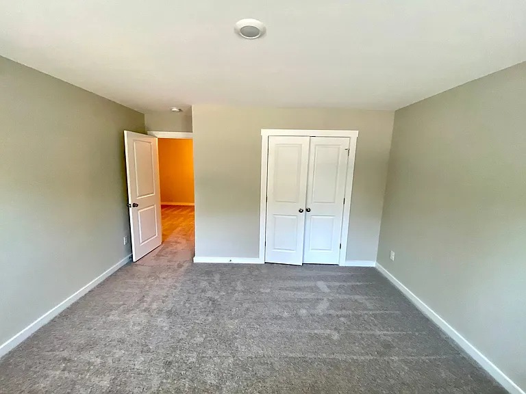 115 Cranford Dr — Photo 13