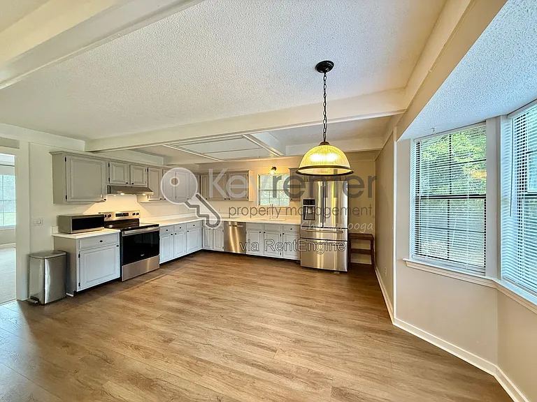 6407 Harbor Master Dr — Photo 6