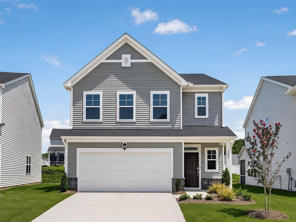 01 1380 Adler Cv Rd Exterior Edit