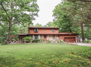 309 Laurel Ln, Ohiopyle, PA 15470