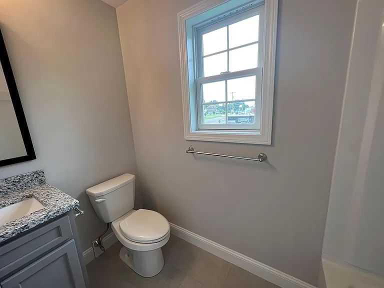 692 New Haven Ave #A — Photo 10