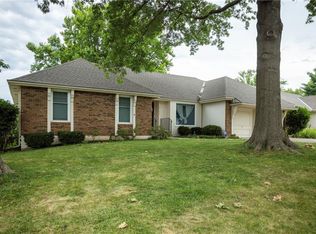 3702 NE Chapel Dr, Lees Summit, MO 64064