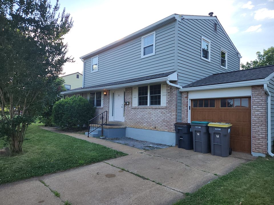 1st image of 7 Winburne Dr