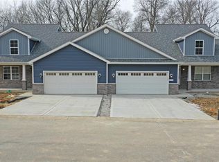 7957 Shadow Crk, Caseyville, IL 62232