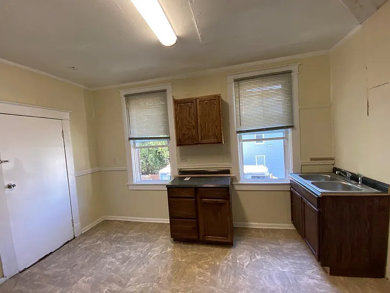 Large Kitchen