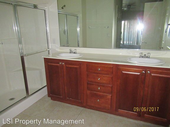 5th image of 9303 Gilcrease Ave Unit 1223