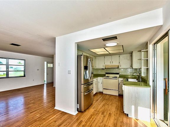 4th image of 23401 East El Dorado Ave AVE