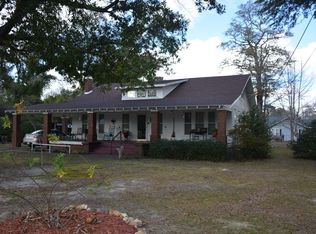 133 E Campbell Ave, Geneva, AL 36340