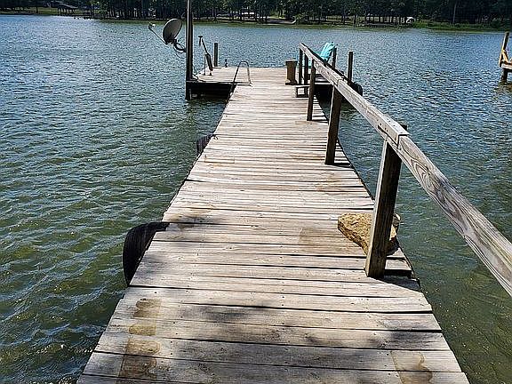 Walkout pier with light
