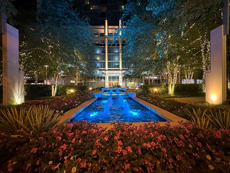 3324 Peachtree Rd NE #2304 — Photo 44