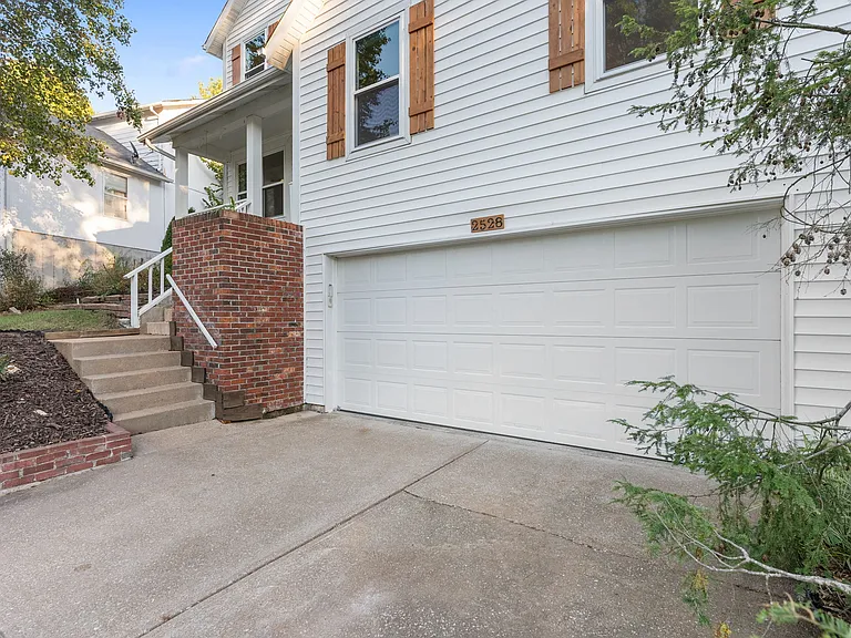 2528 Shiva Ct — Photo 3