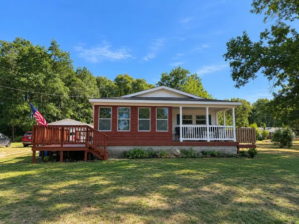 3260 W Ridge St, White Cloud, MI 49349