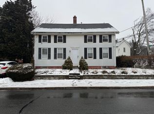 115 N Bend St #1, Pawtucket, RI 02860