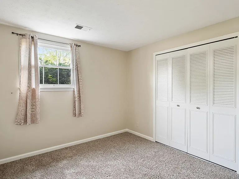 12506 Live Oak Dr — Photo 17