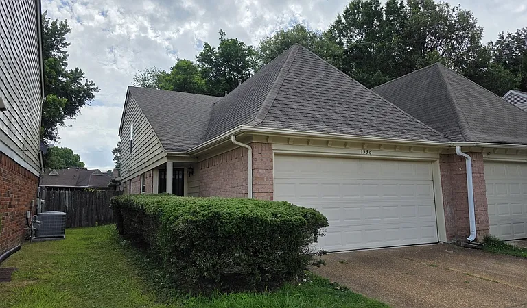 1536 Beaver Trail Dr — Photo 1