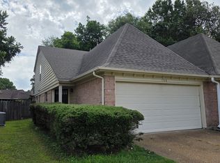 1536 Beaver Trail Dr, Cordova, TN 38016