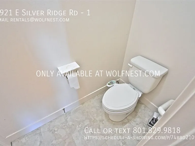 4921 E Silver Ridge Rd #1 — Photo 17