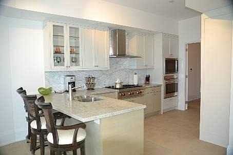 2nd image of 336 Spadina Rd #402
