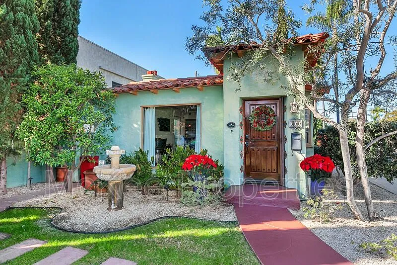 1 bed, 1.0 bath, 755 sqft, $5,000 — Photo 2